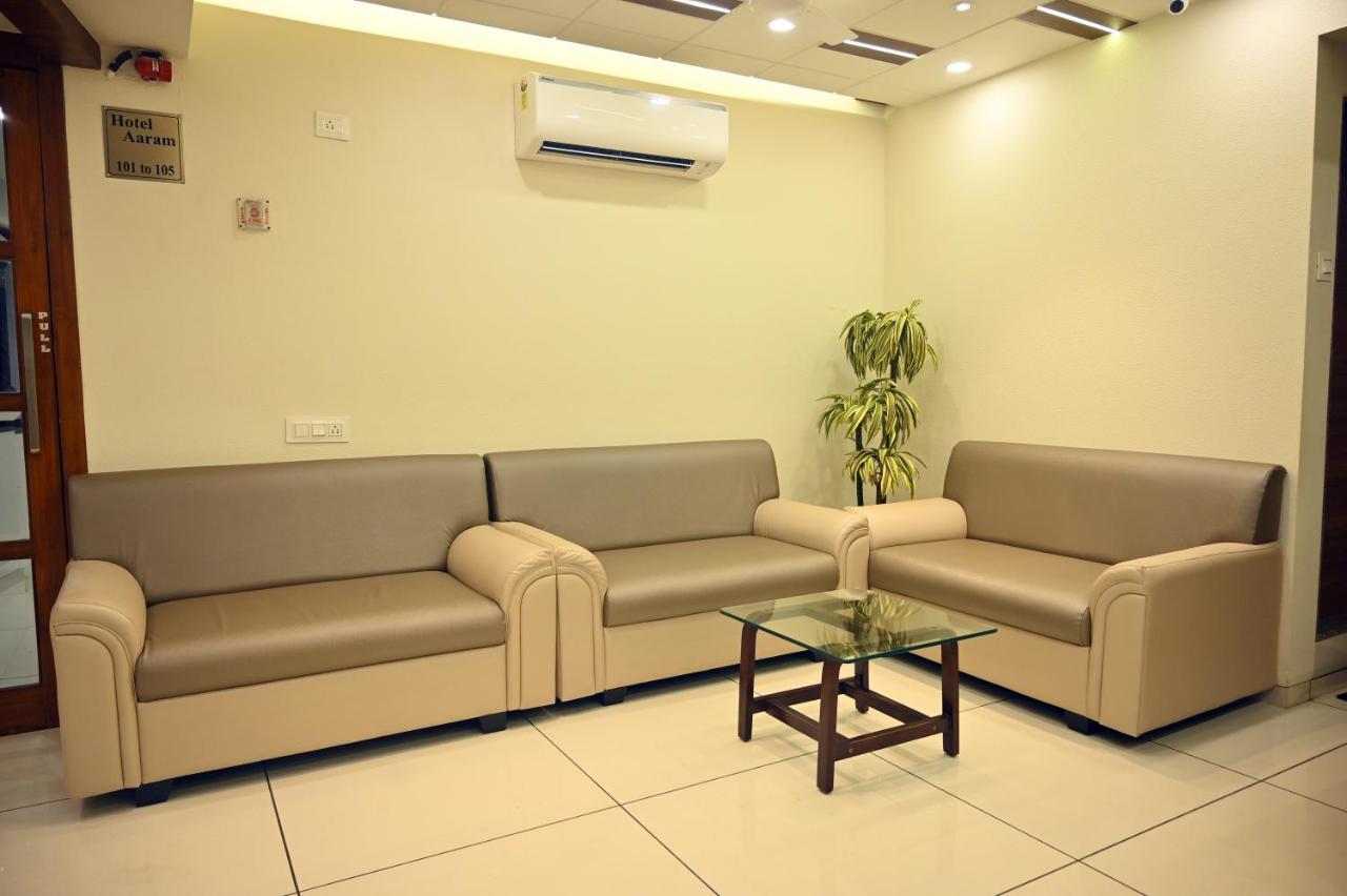 Hotel Aaram Umargam Luaran gambar
